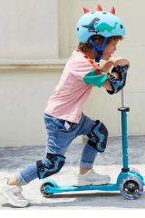 Micro Mini Deluxe Scooter Aqua